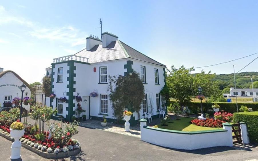 Bruckless Rest - Fine Country Living Bed & Breakfast Milltown  Exterior photo